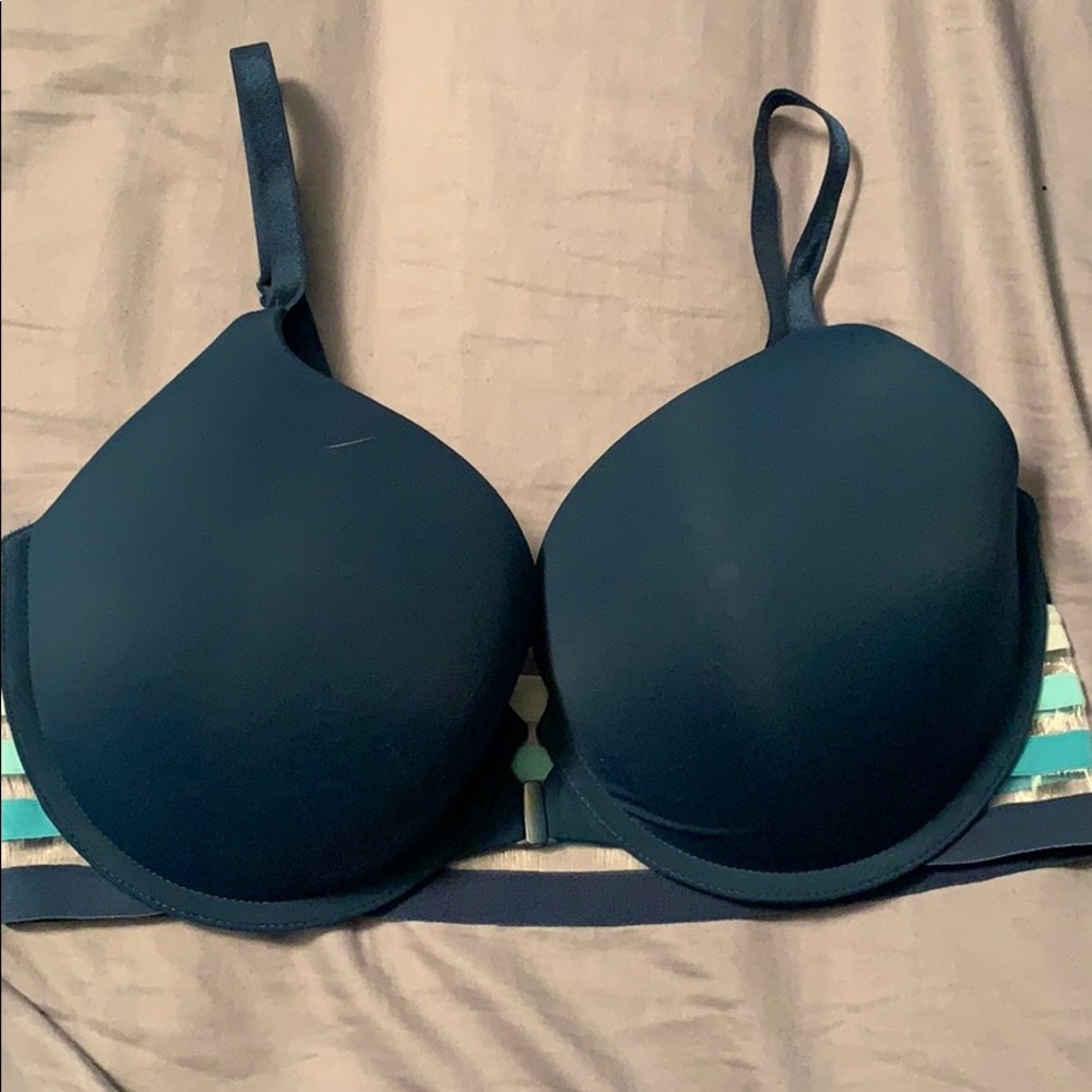 Vs bra